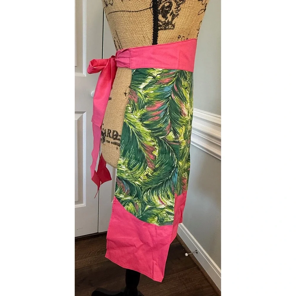 Vintage Handmade Tropical Feather Print Half Apron Pink Green Retro Sweetheart